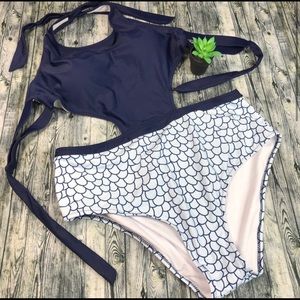 Cupshe Mermaid Natuical Monokini Swimsuit - Medium